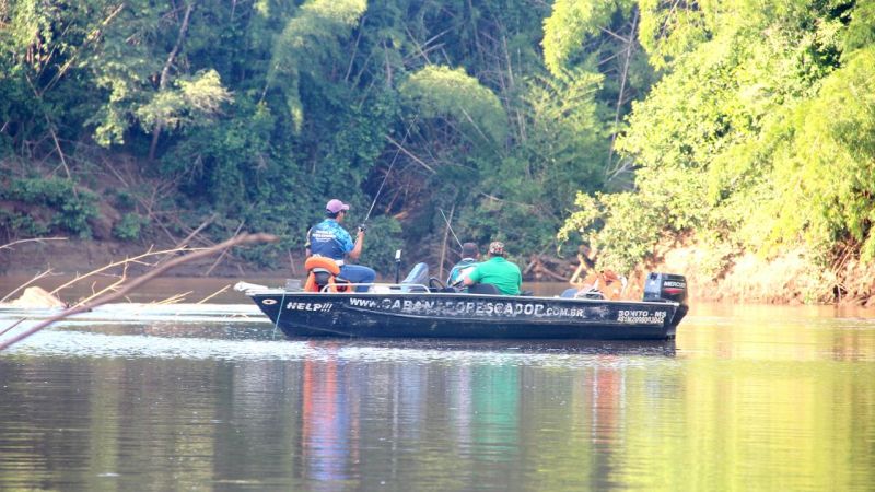 Pesca No Rio Miranda (1)